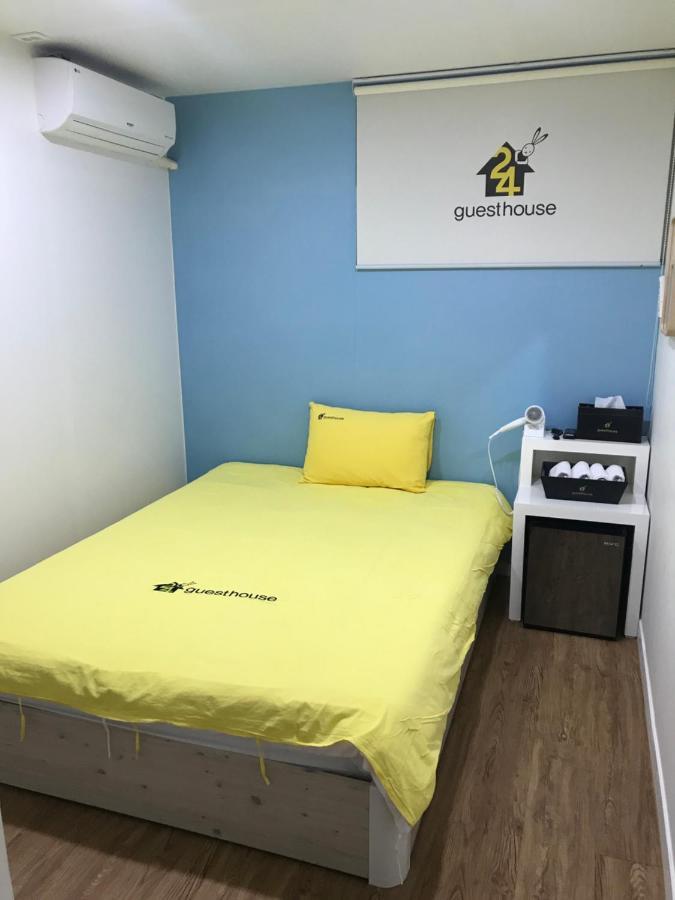 24 Guesthouse Jeonju Buitenkant foto